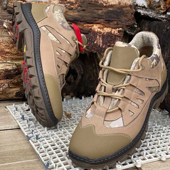 Working shoes. Low model